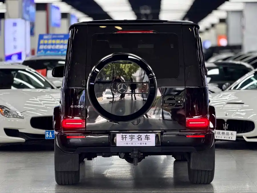 Mercedes Benz G-rated