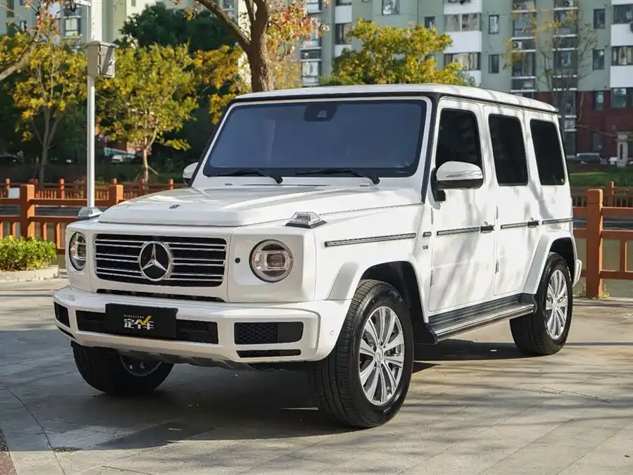Mercedes Benz G-rated