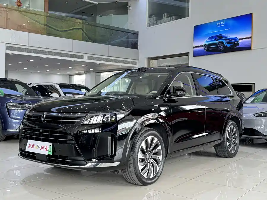 AITO Wenjie M7