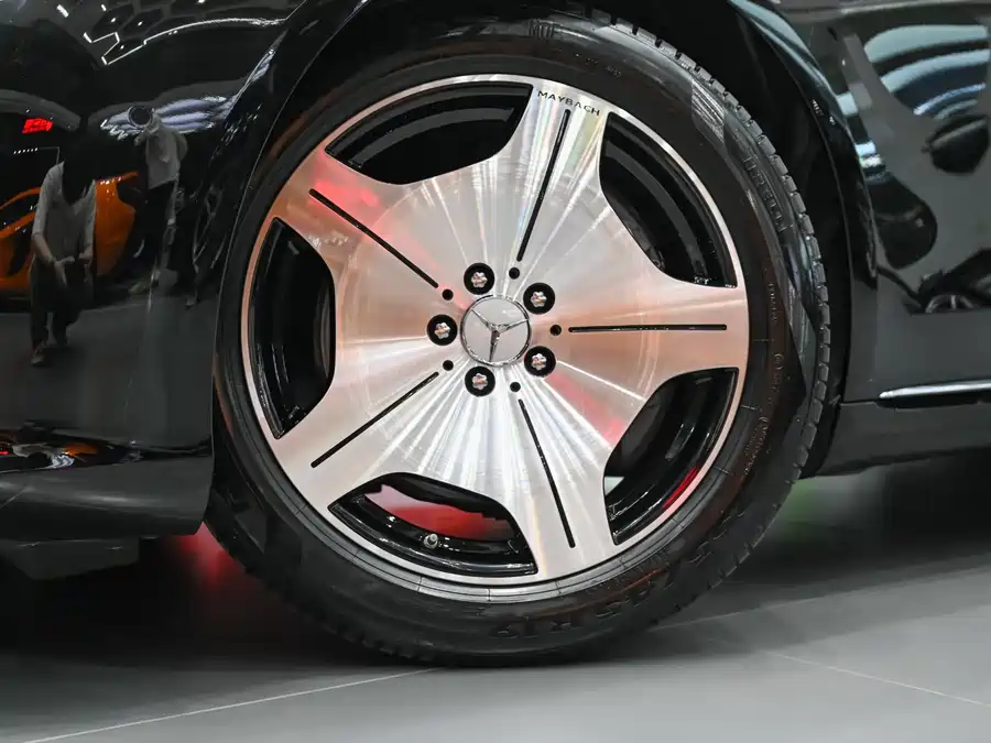 Mercedes Benz Maybach S-Class