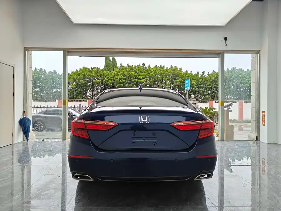Honda Inspire