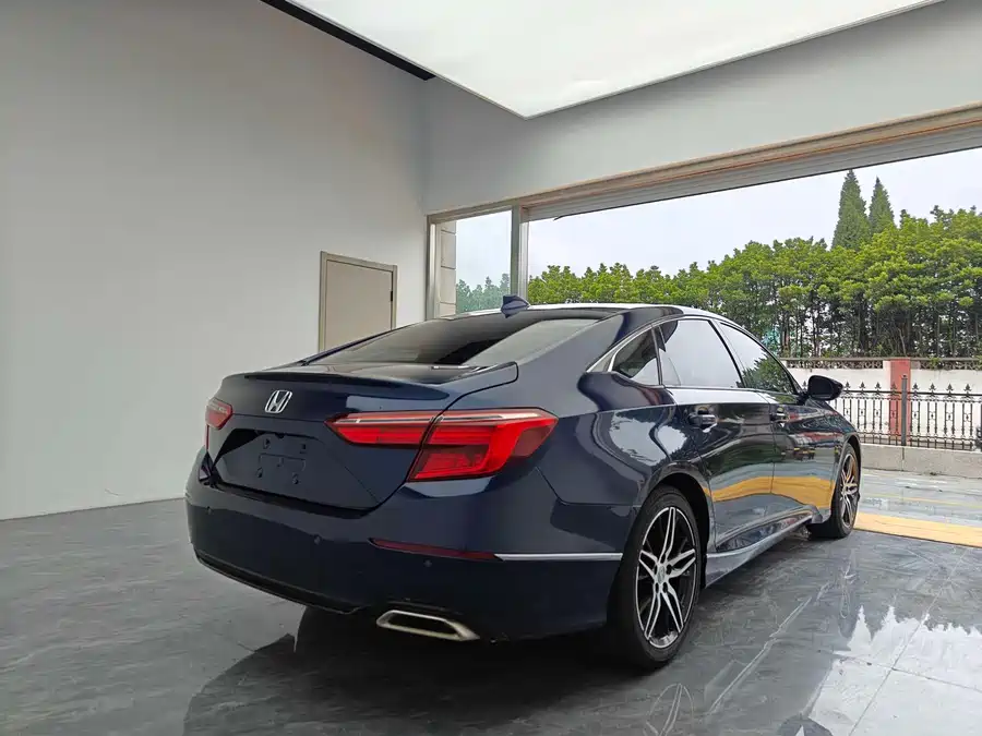 Honda Inspire