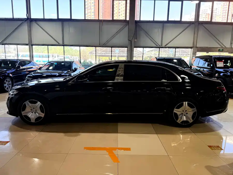Mercedes Benz Maybach S-Class
