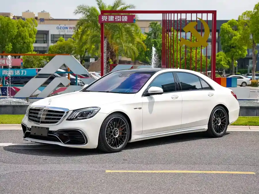 Mercedes Benz S-Class AMG