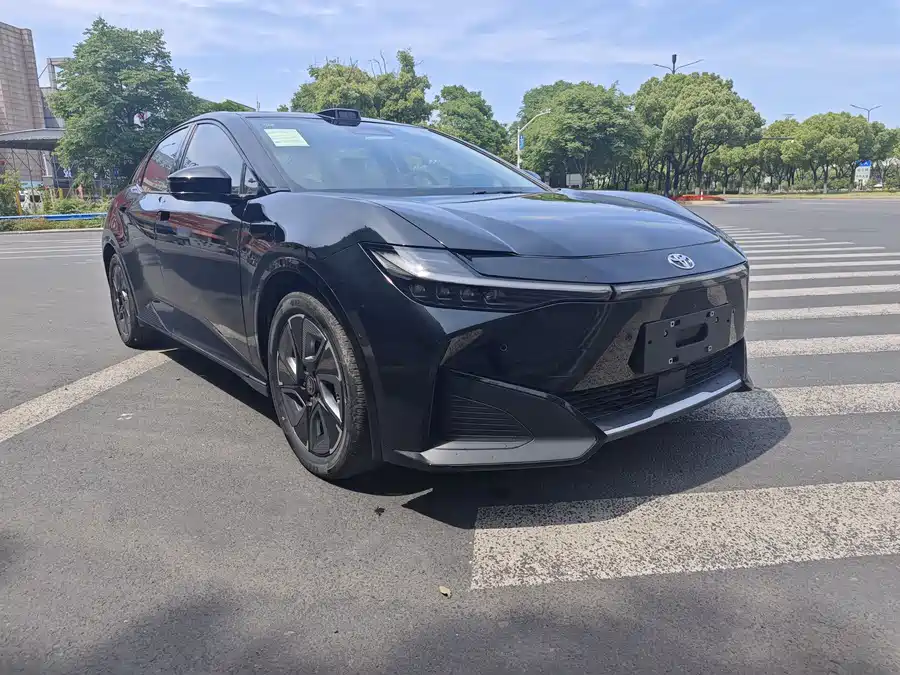 Toyota bZ