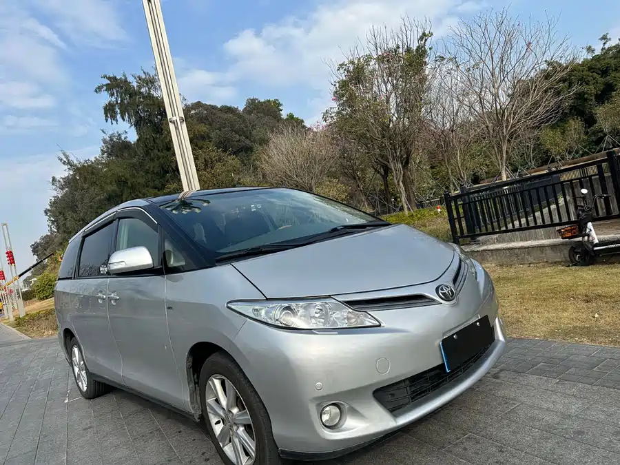 Toyota Previa