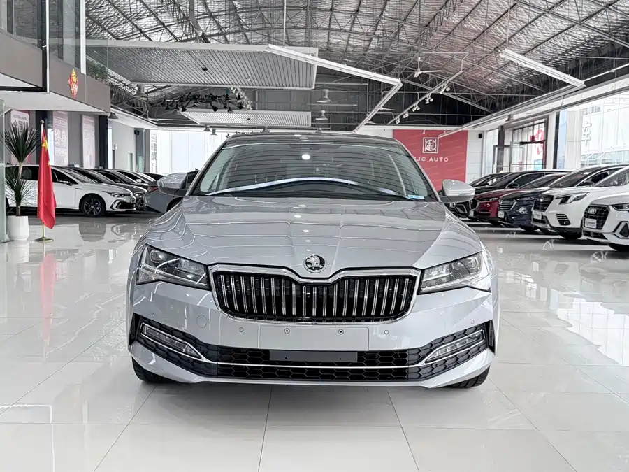 Skoda SuperB