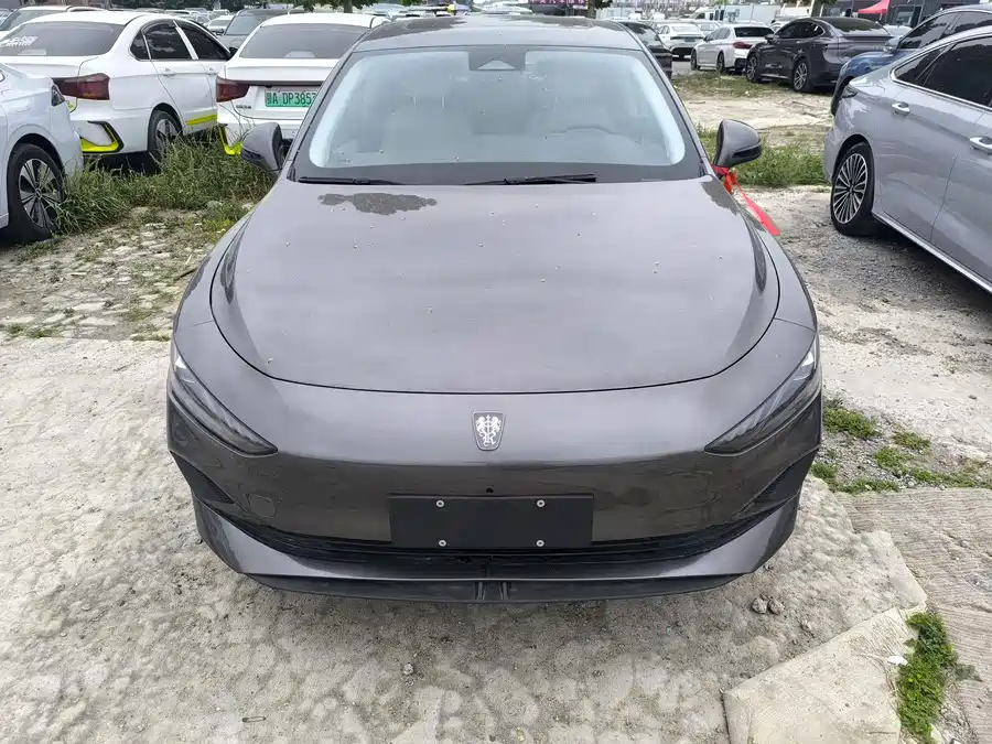 Roewe D7