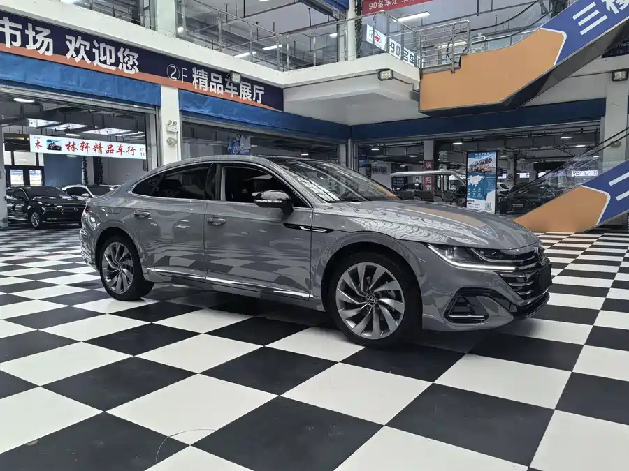 Volkswagen FAW- CC