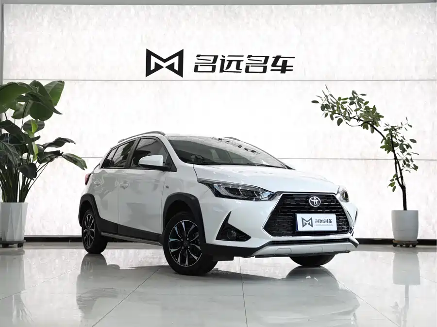 Toyota YARiS L