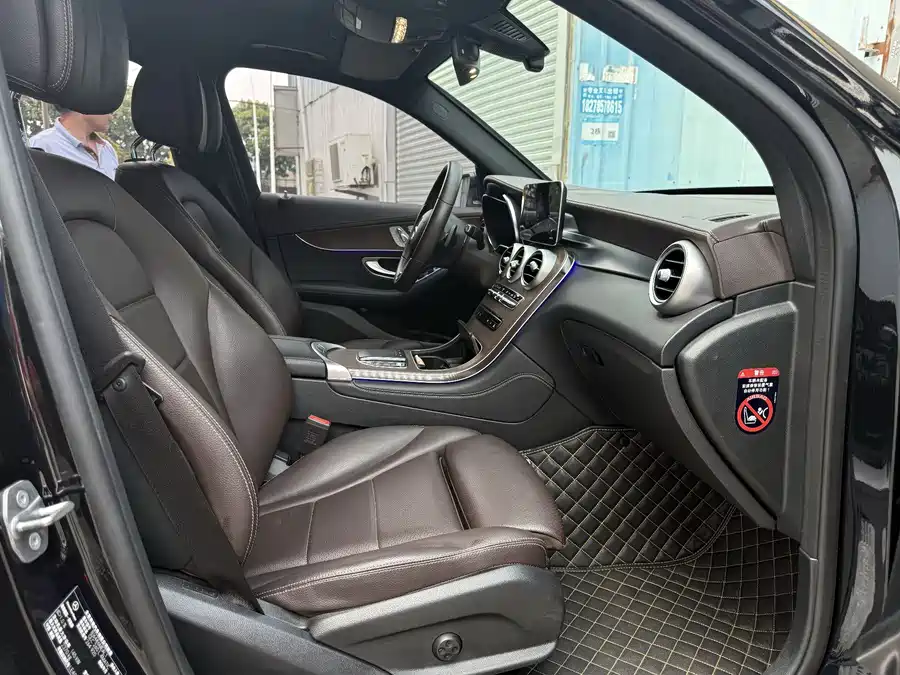 Mercedes Benz GLC
