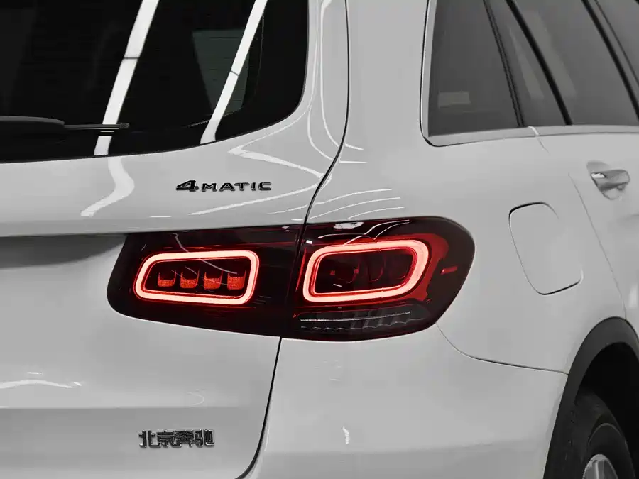 Mercedes Benz GLC