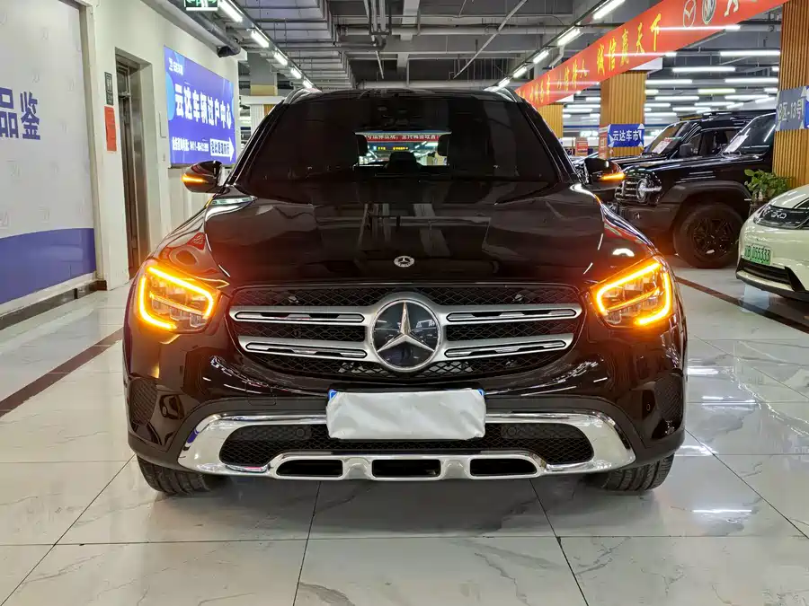 Mercedes Benz GLC