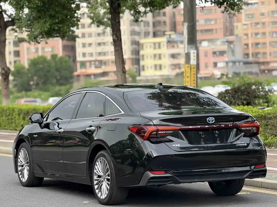 Toyota Avalon