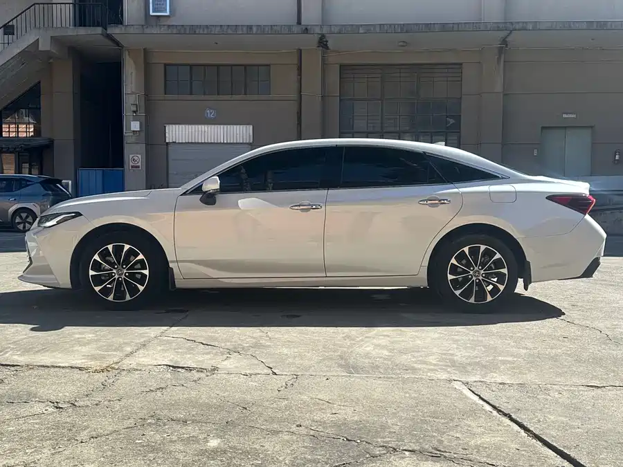 Toyota Avalon