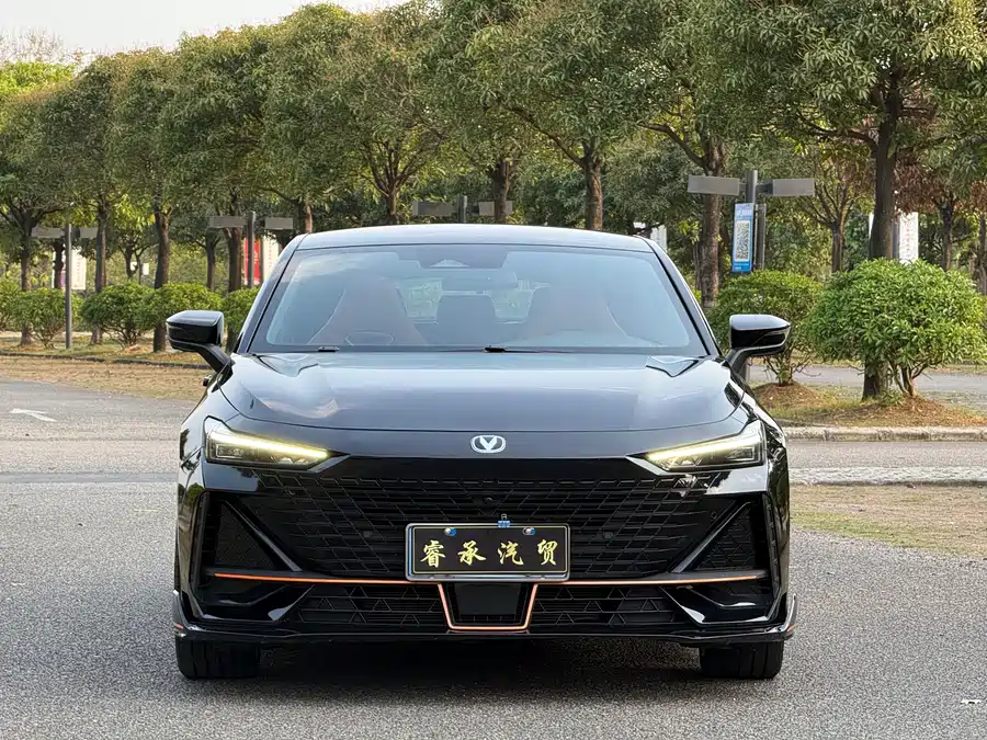Changan UNI-V
