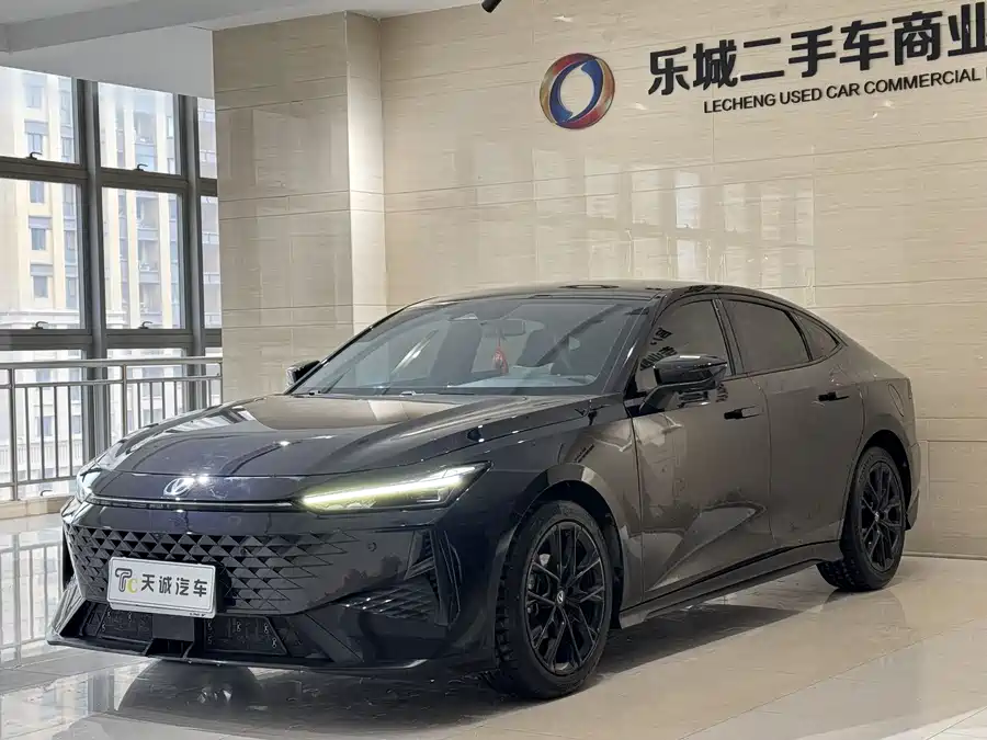 Changan UNI-V