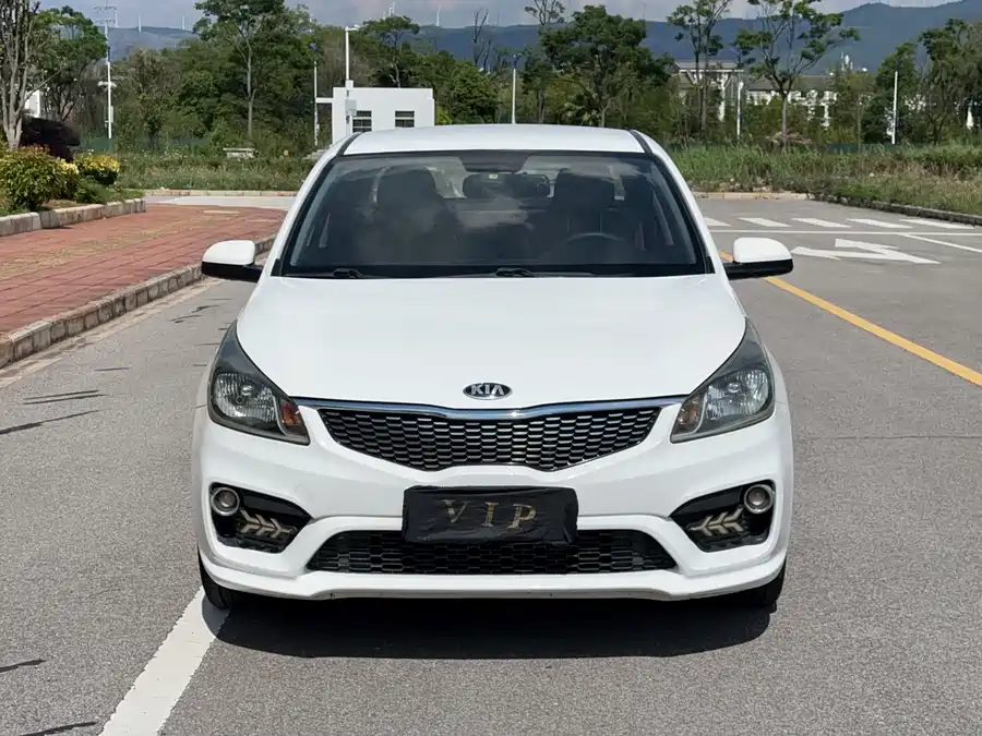 Kia K2