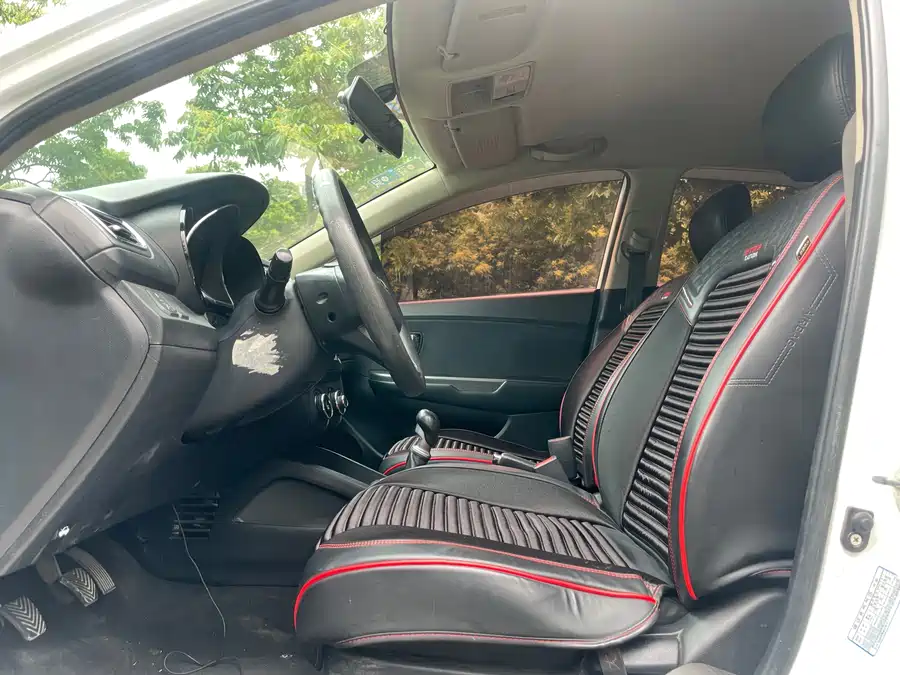 Kia K2