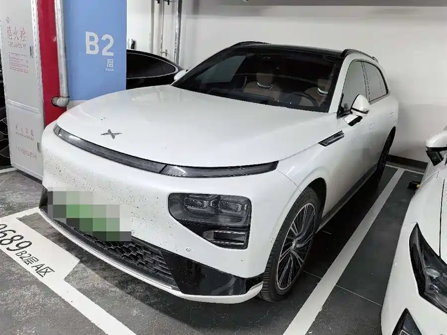 Xpeng G9