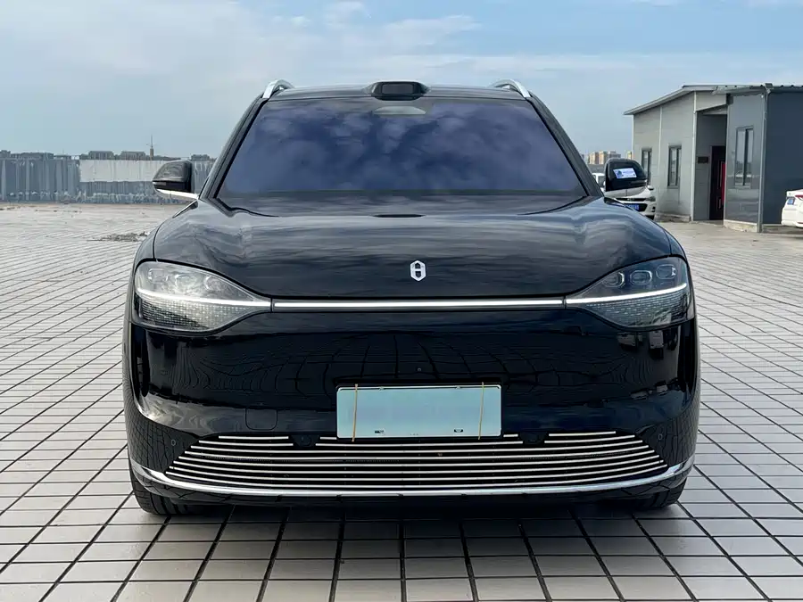 AITO Wenjie M9