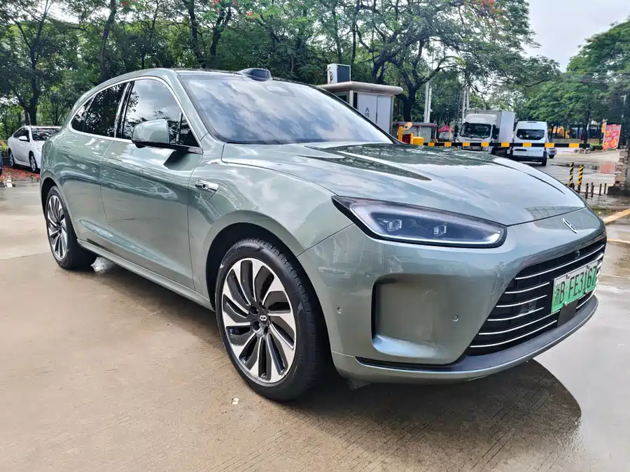 AITO Wenjie M5