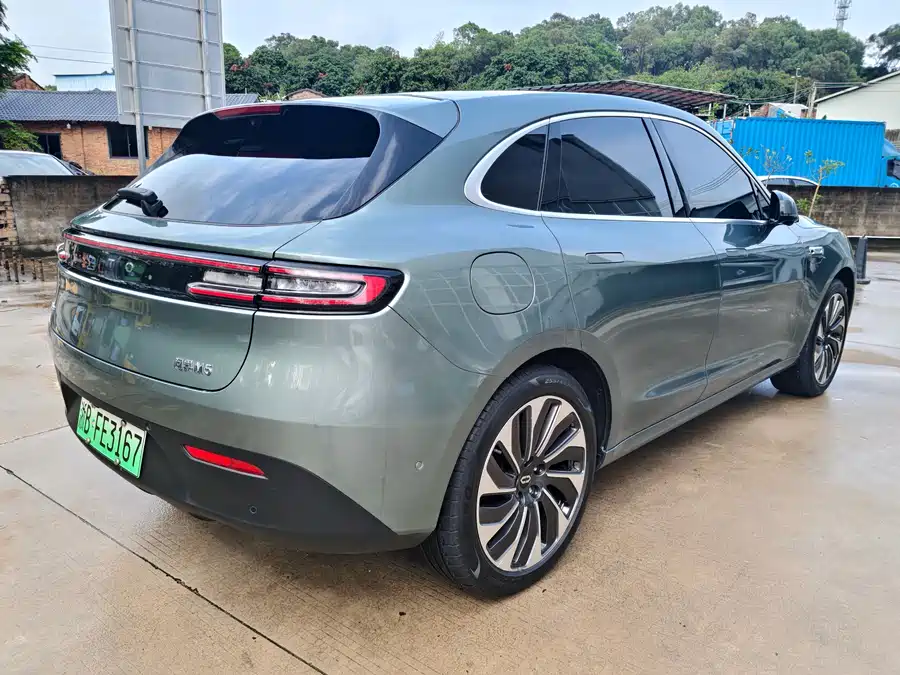 AITO Wenjie M5