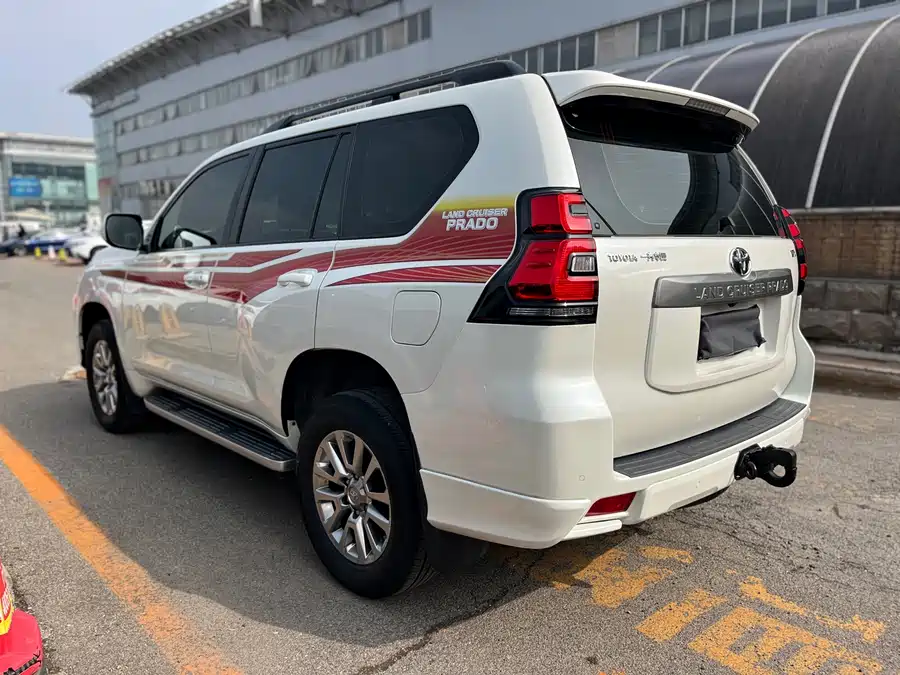 Toyota Prado