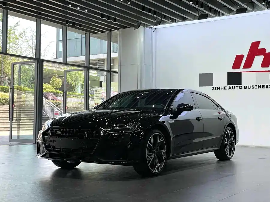 Audi A7L