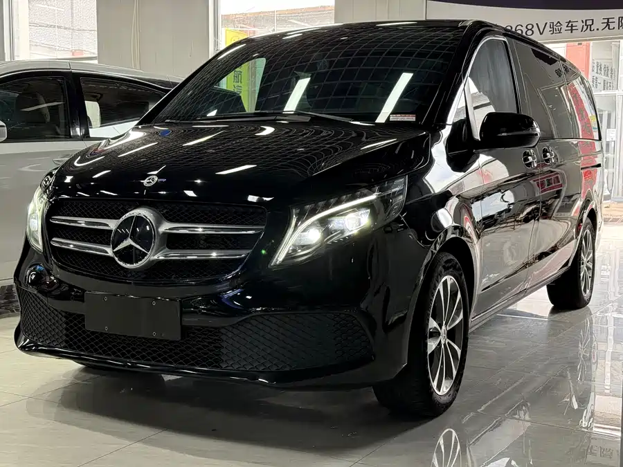 Mercedes Benz Class V