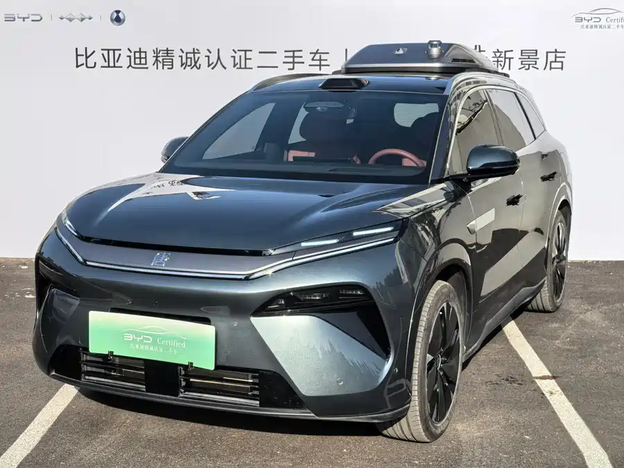 BYD Tang L