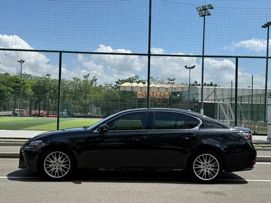 Lexus GS