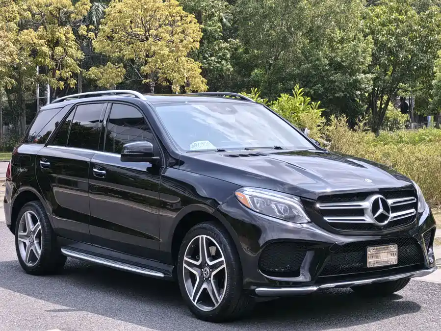 Mercedes Benz GLE (Imported)
