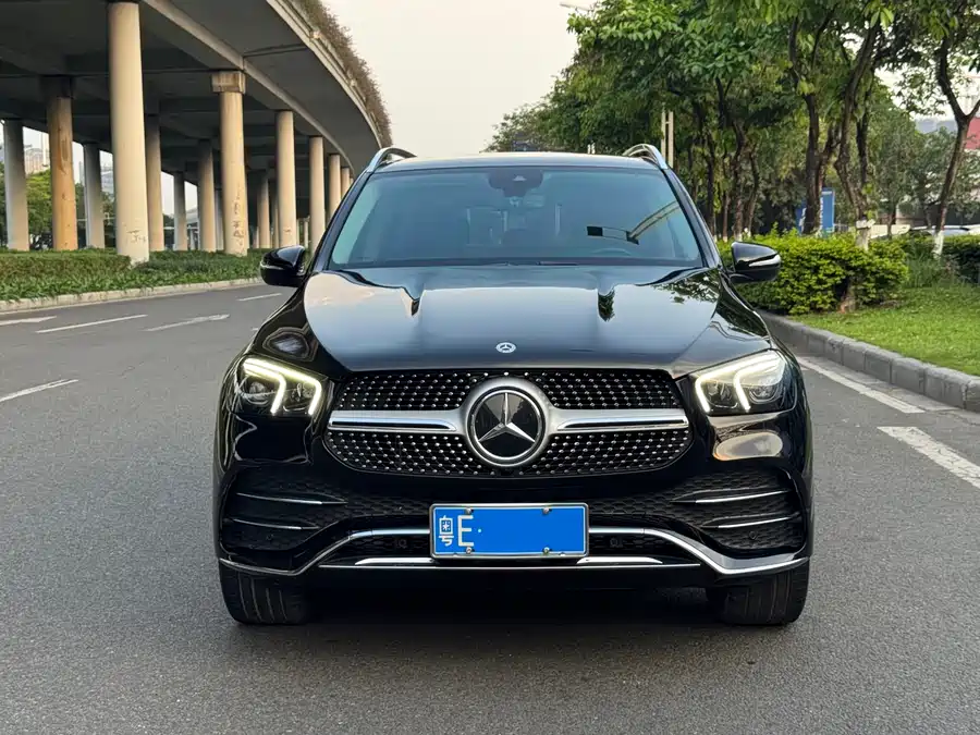 Mercedes Benz GLE (Imported)