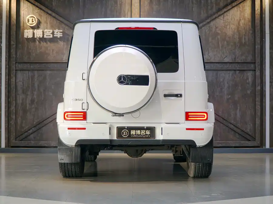 Mercedes Benz G-rated