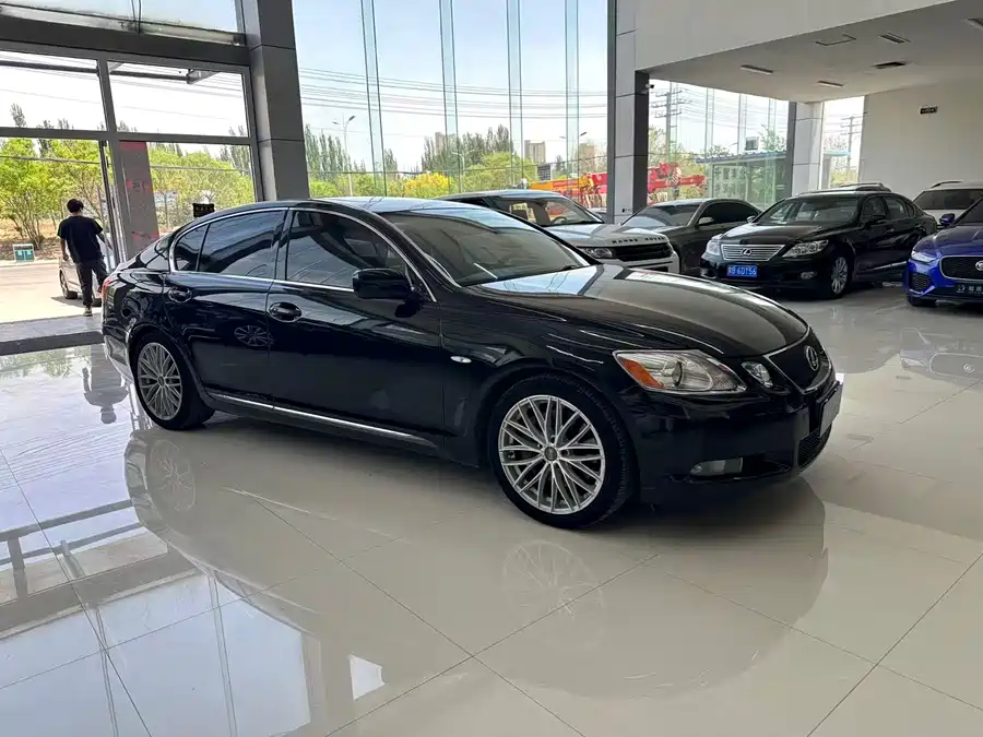 Lexus GS