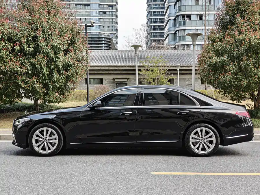 Mercedes Benz S class