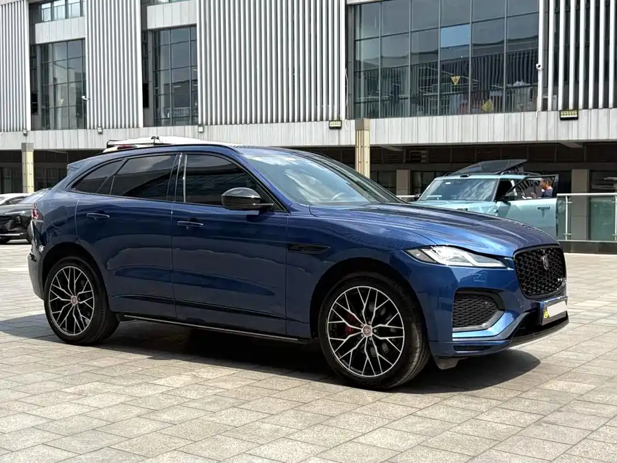 Jaguar F-PACE