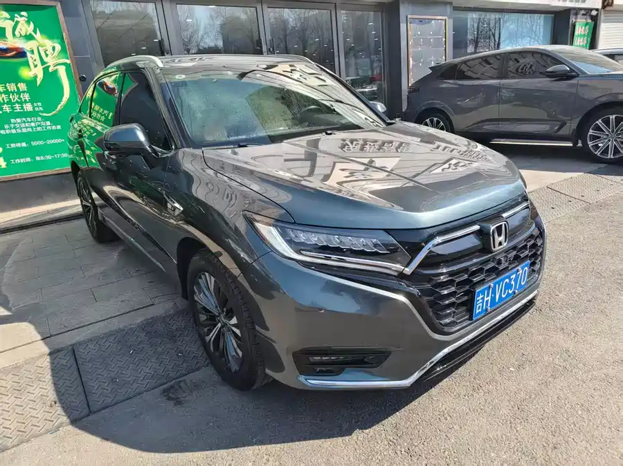 Honda UR-V