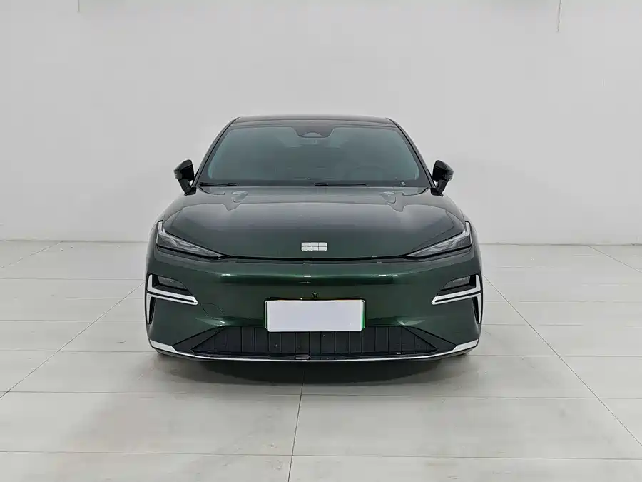 Geely Galaxy Star 8