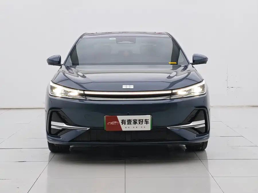 Geely Galaxy A7 EM