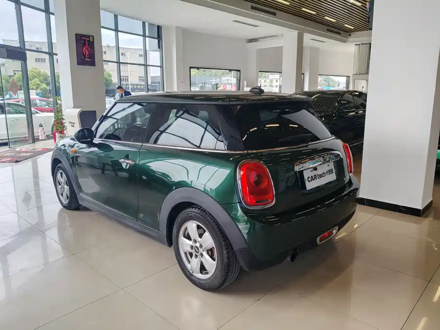 MINI 