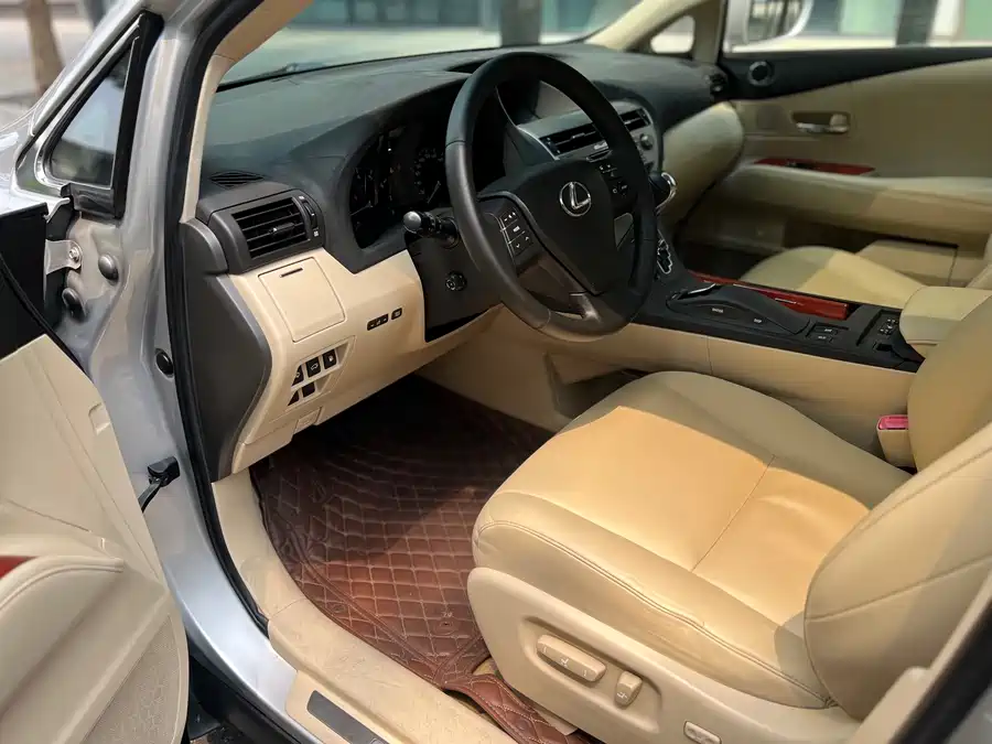 Lexus RX Classic