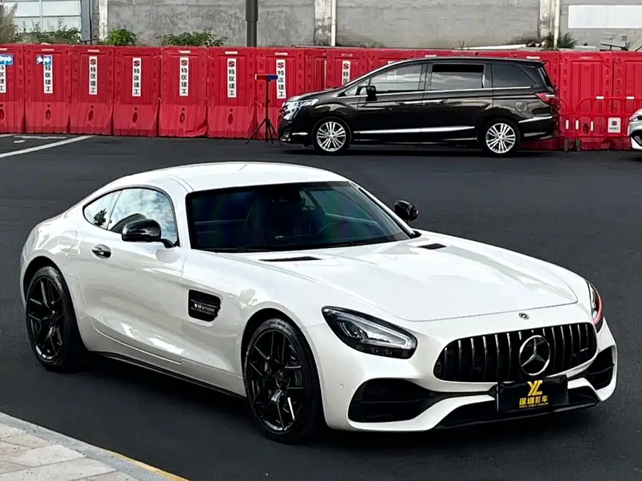 Mercedes Benz AMG GT