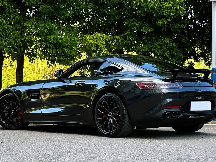 Mercedes Benz AMG GT