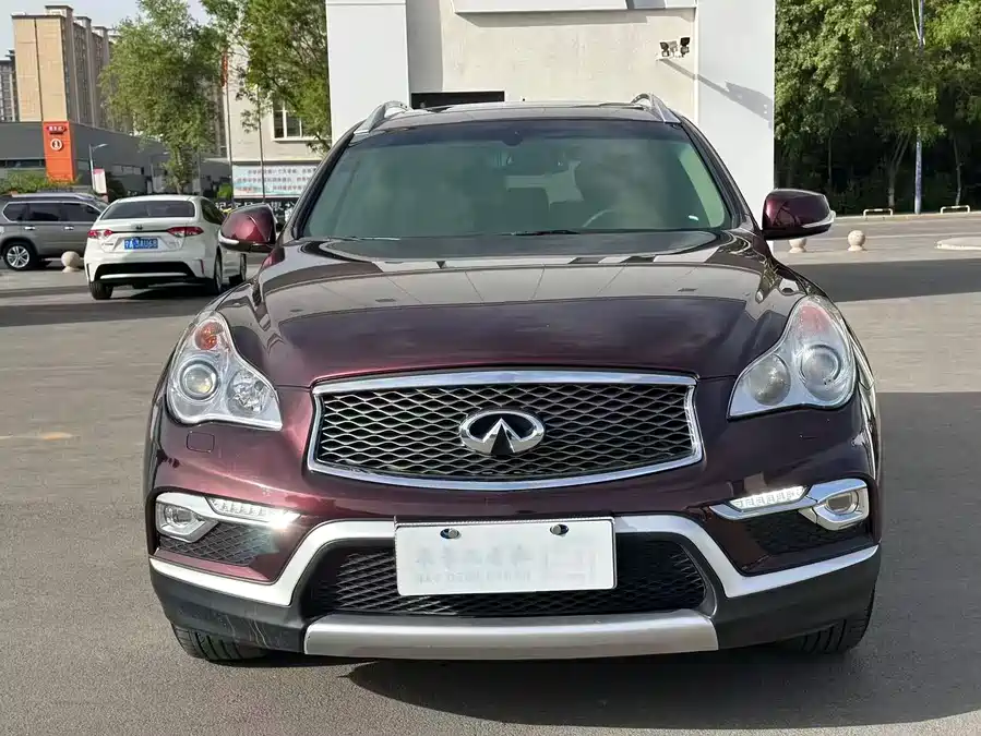 Infiniti QX50