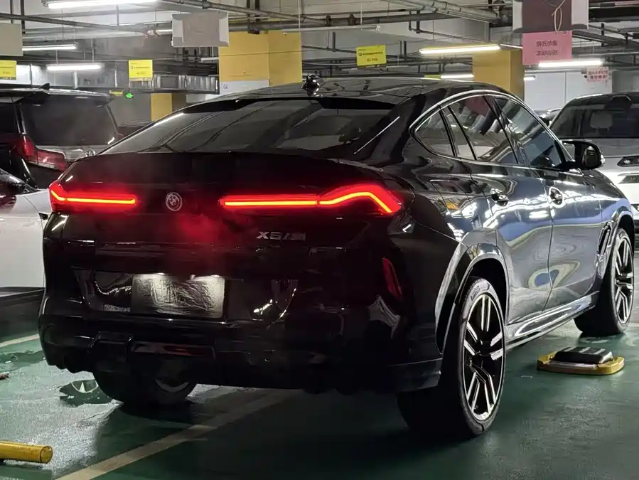 BMW X6 M