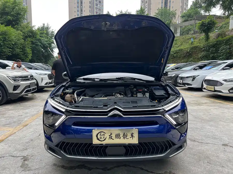 Citroën Versailles C5 X