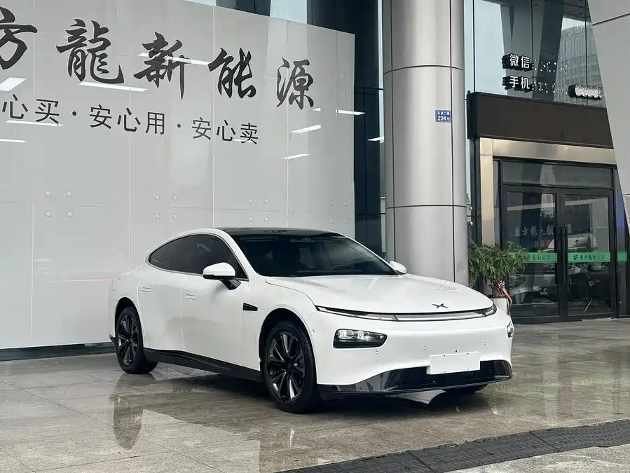 Xpeng P7