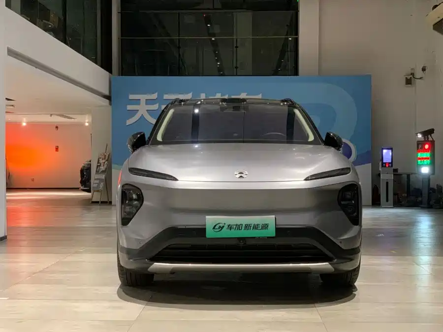 NIO ES7